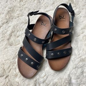 Dirty Laundry CeeCee Strap Sandals Women's 8
